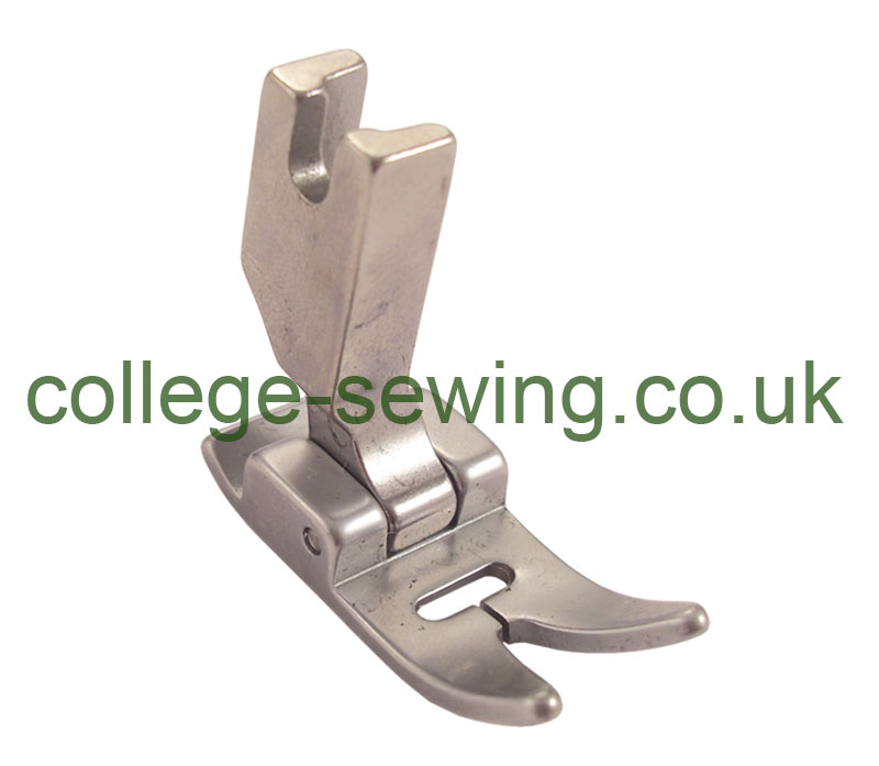 112800-0-01 NARROW ZIG ZAG FOOT 5MM BROTHER