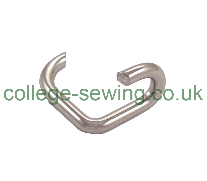 1321 = 97653 NEEDLE BAR THREAD GUIDE SINGER 132K