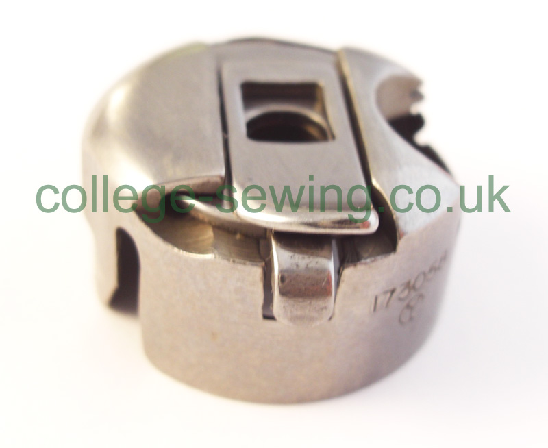 173058 = BCHR306 SINGER 306-309  BOBBIN CASE TOWA