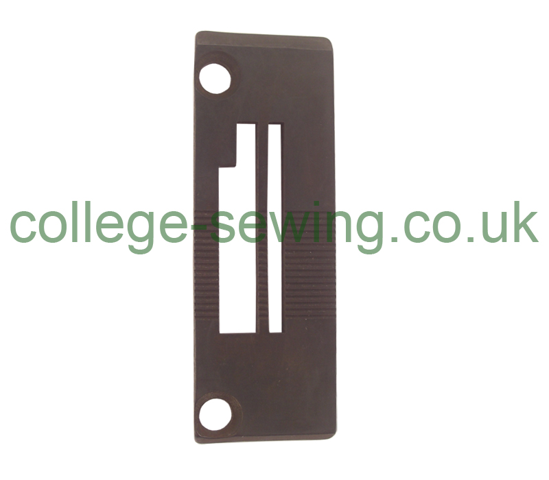 240027 NEEDLE PLATE SINGER 111W USE WITH FEED 240078