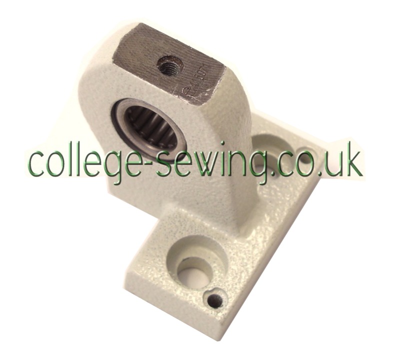 415071-451 LIFTING ROCK SHAFT BRACKET 300U TAPEEDGE