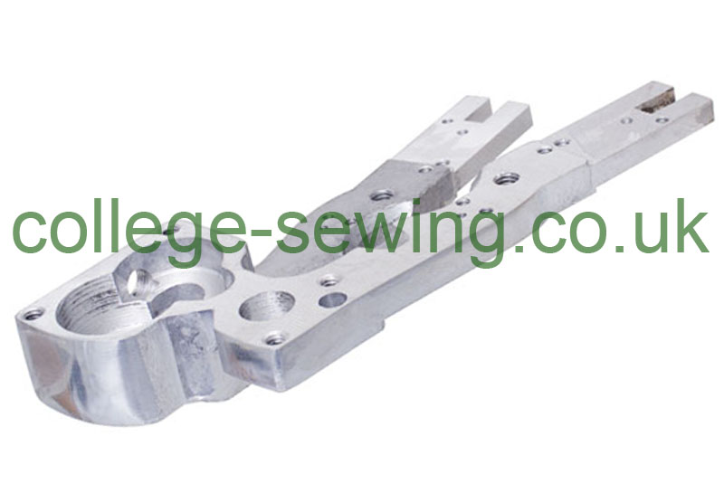 62C6-31 LOWER GEAR BRACKET