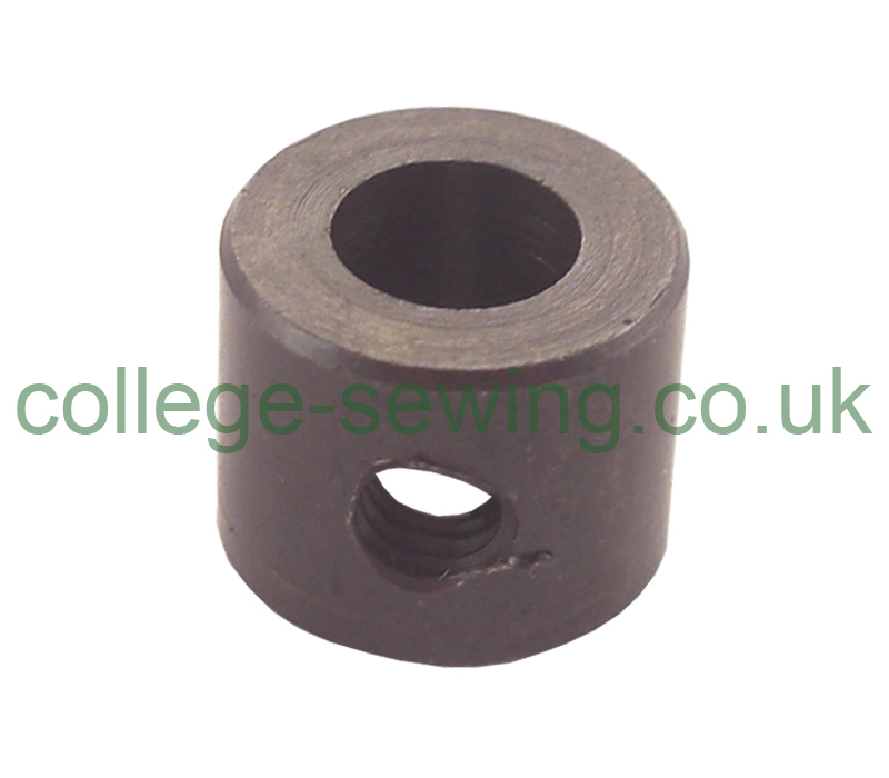 82131 SINGER 29K SPRING BAR COLLAR