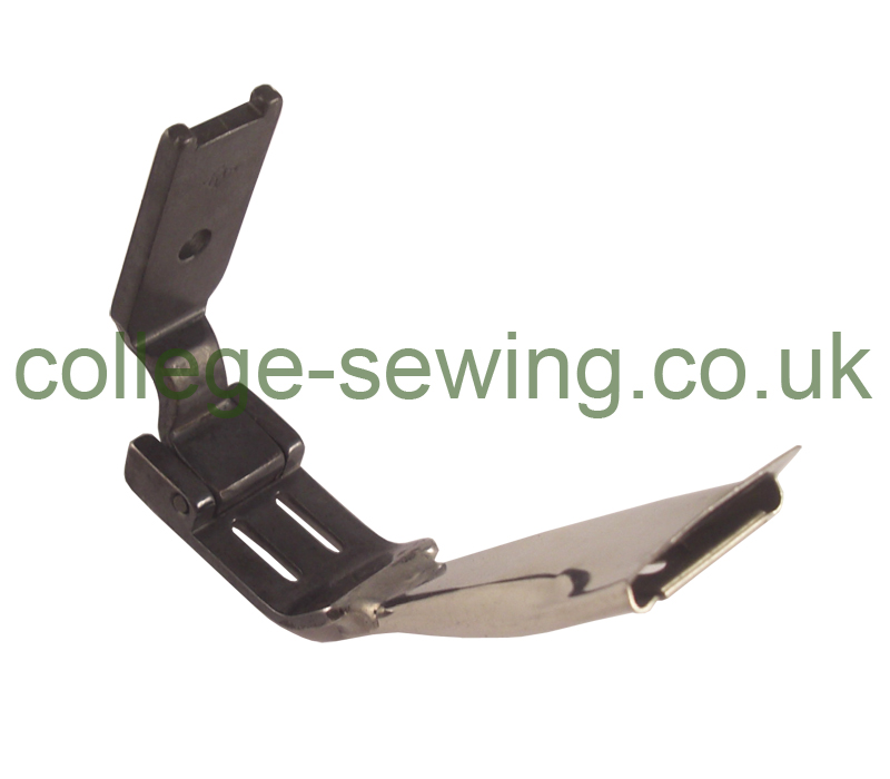 AT112X1/4 = 23061X1/4 TWIN NEEDLE TAPE ATTACHING FOOT