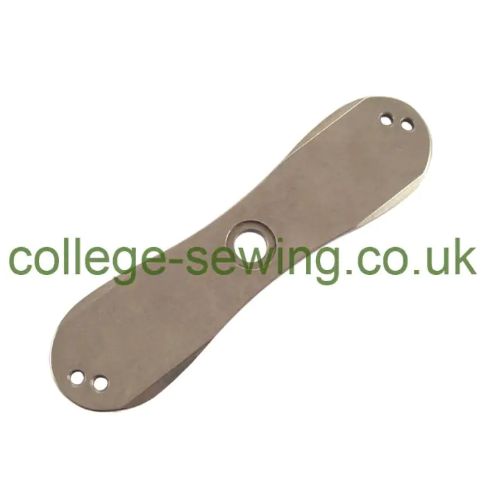 82235 = 82234 2.6MM NEEDLE PLATE SINGER 29K-71 82235 = 82234 2.6MM NEEDLE PLATE SINGER 29K-71