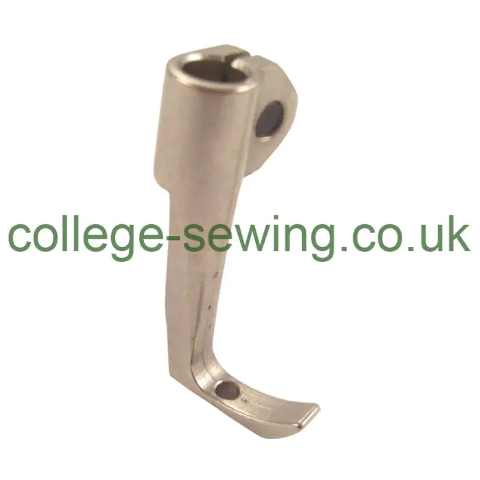 S30 INSIDE PIPING FOOT (1/8"-3/8") (3mm-9.5mm) USE WITH S31 OUTER FEET EXCEPT SIZE 1/2" S30 INSIDE PIPING FOOT (1/8"-3/8") (3mm-9.5mm) USE WITH S31 OUTER FEET EXCEPT SIZE 1/2"