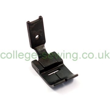 503595FS ZIG ZAG PRESSER FOOT SINGER 457G 22MM WIDE