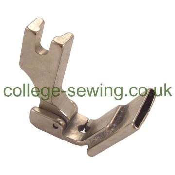 S10C-5/8=16MM HINGED TUBE FOOT CENTRE