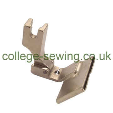 S10L-1=25MM HINGED TUBE FOOT LEFT