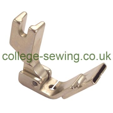 S10R-1/2=13MM HINGED TUBE FOOT RIGHT