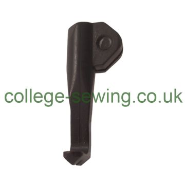 S93 INSIDE DOUBLE GROOVE PIPING FOOT SINGER