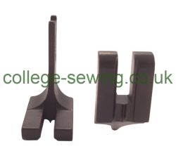 S94X1/8=3MM OUTSIDE DOUBLE PIPING FOOT