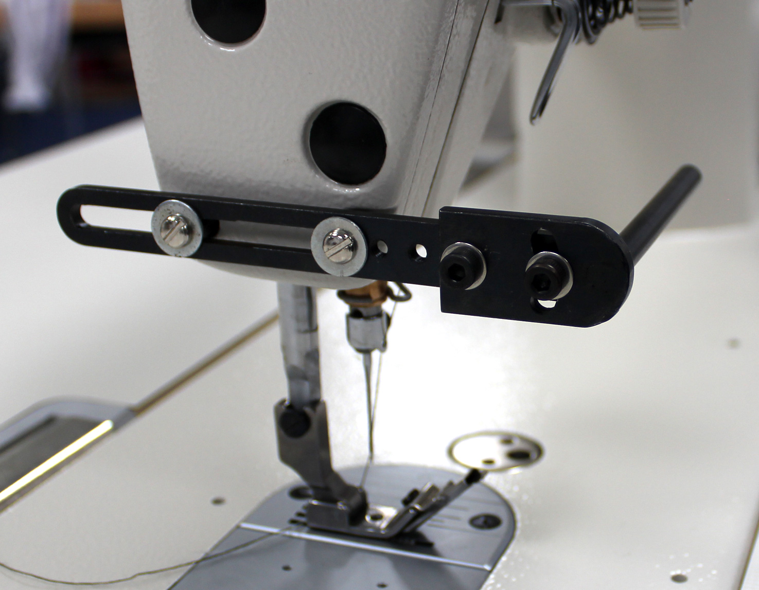 KB8700-3 FOLDER BRACKET