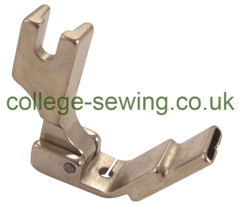 S10C-3/8=9MM HINGED TUBE FOOT CENTRE