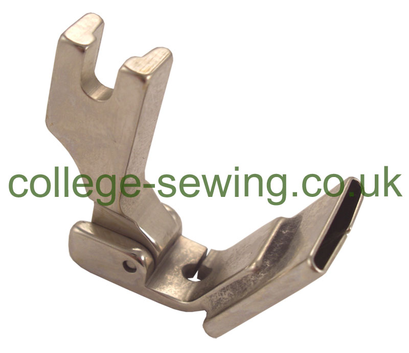 S10C-5/8=16MM HINGED TUBE FOOT CENTRE
