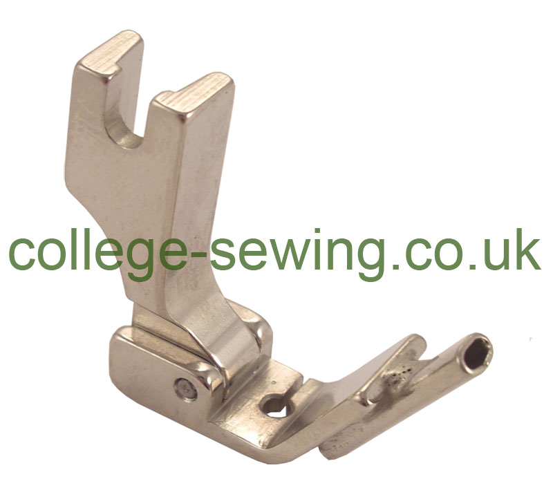 S10L-1/8=3MM HINGED TUBE FOOT LEFT