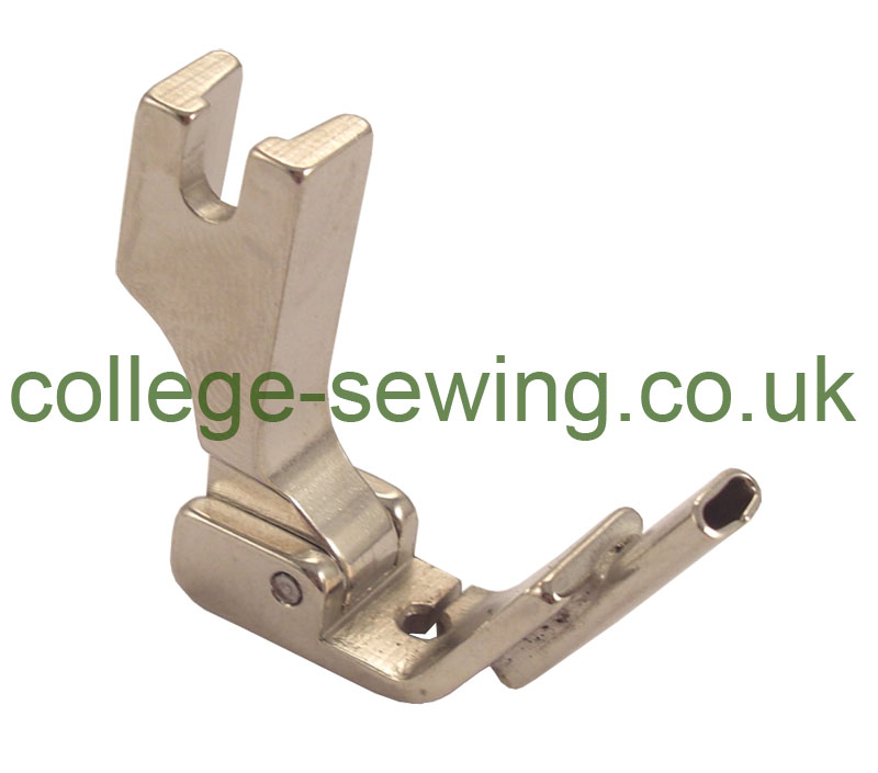 S10R-3/16=5MM HINGED TUBE FOOT RIGHT