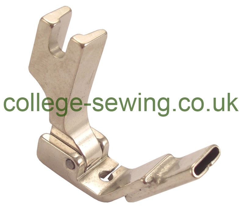 S10R-3/8=9MM HINGED TUBE FOOT RIGHT