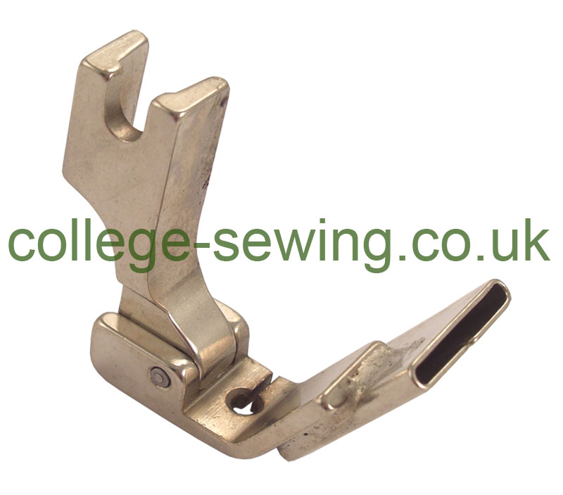 S10R-5/8=16MM HINGED TUBE FOOT RIGHT