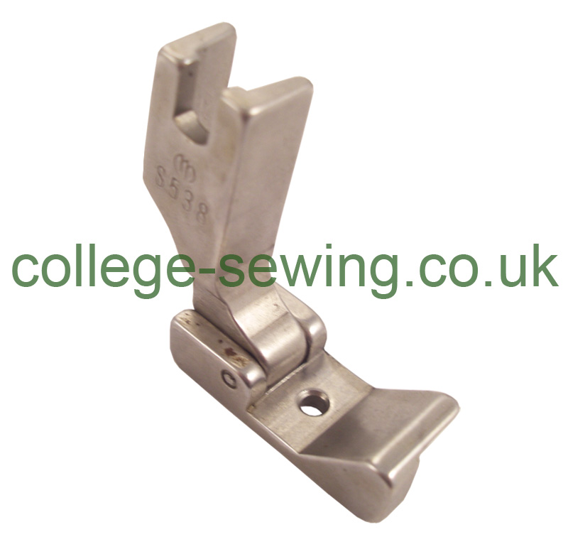S538 EDGE GUIDE HEMMING FOOT TO 1/4"
