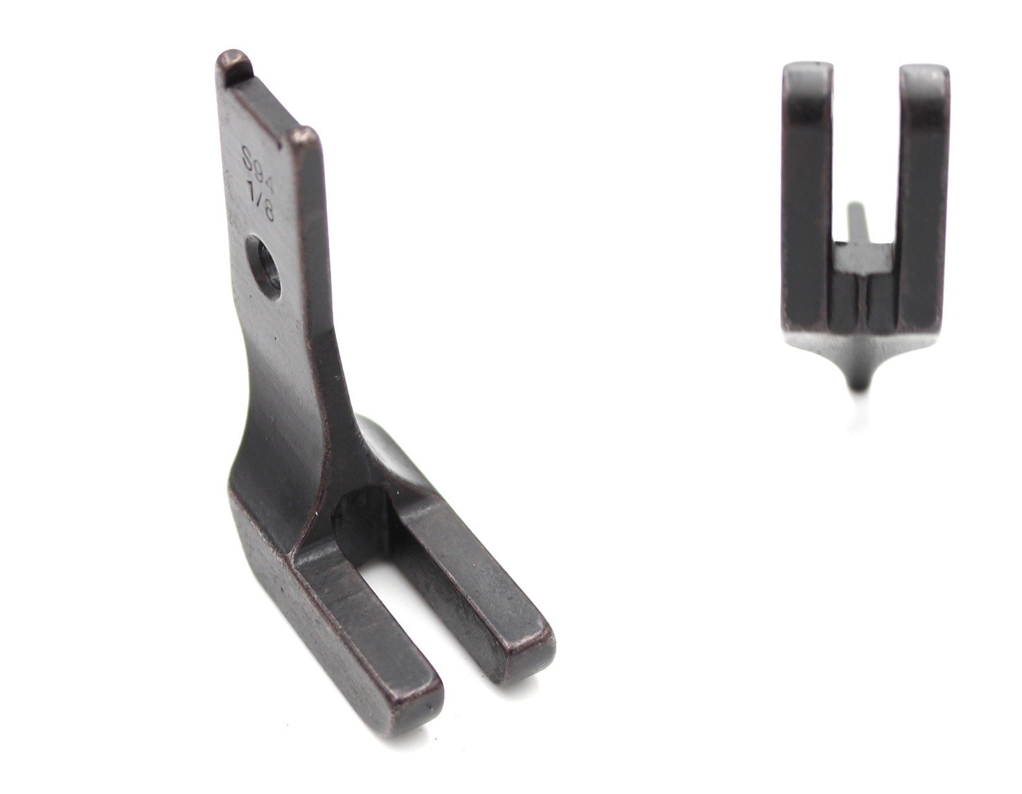 S94X1/8=3MM OUTSIDE DOUBLE PIPING FOOT