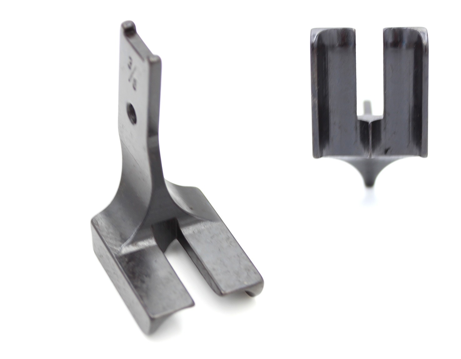 S94X3/8=9.5MM OUTSIDE DOUBLE PIPING FOOT