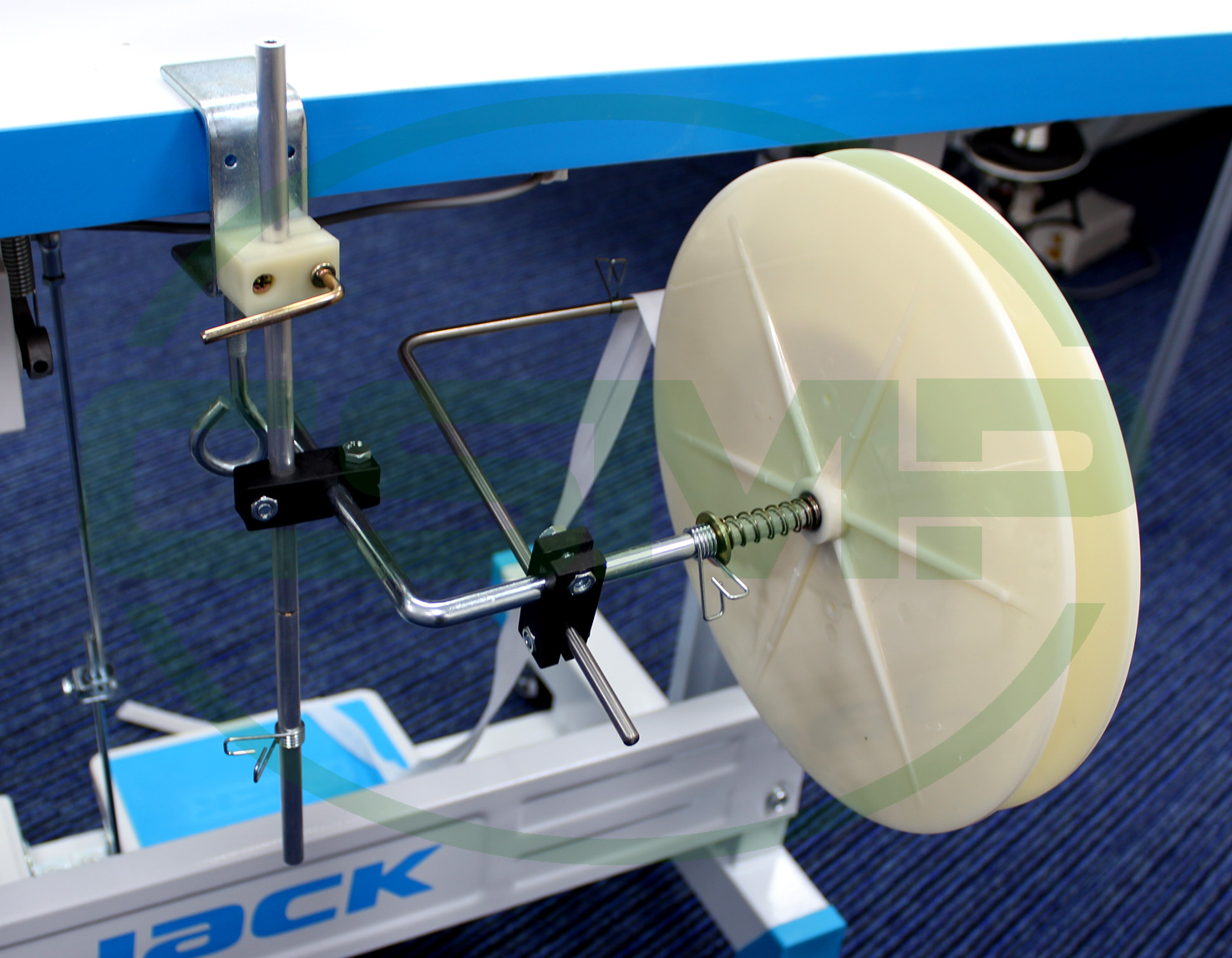 TR318 UNDER TABLE TAPE HOLDER