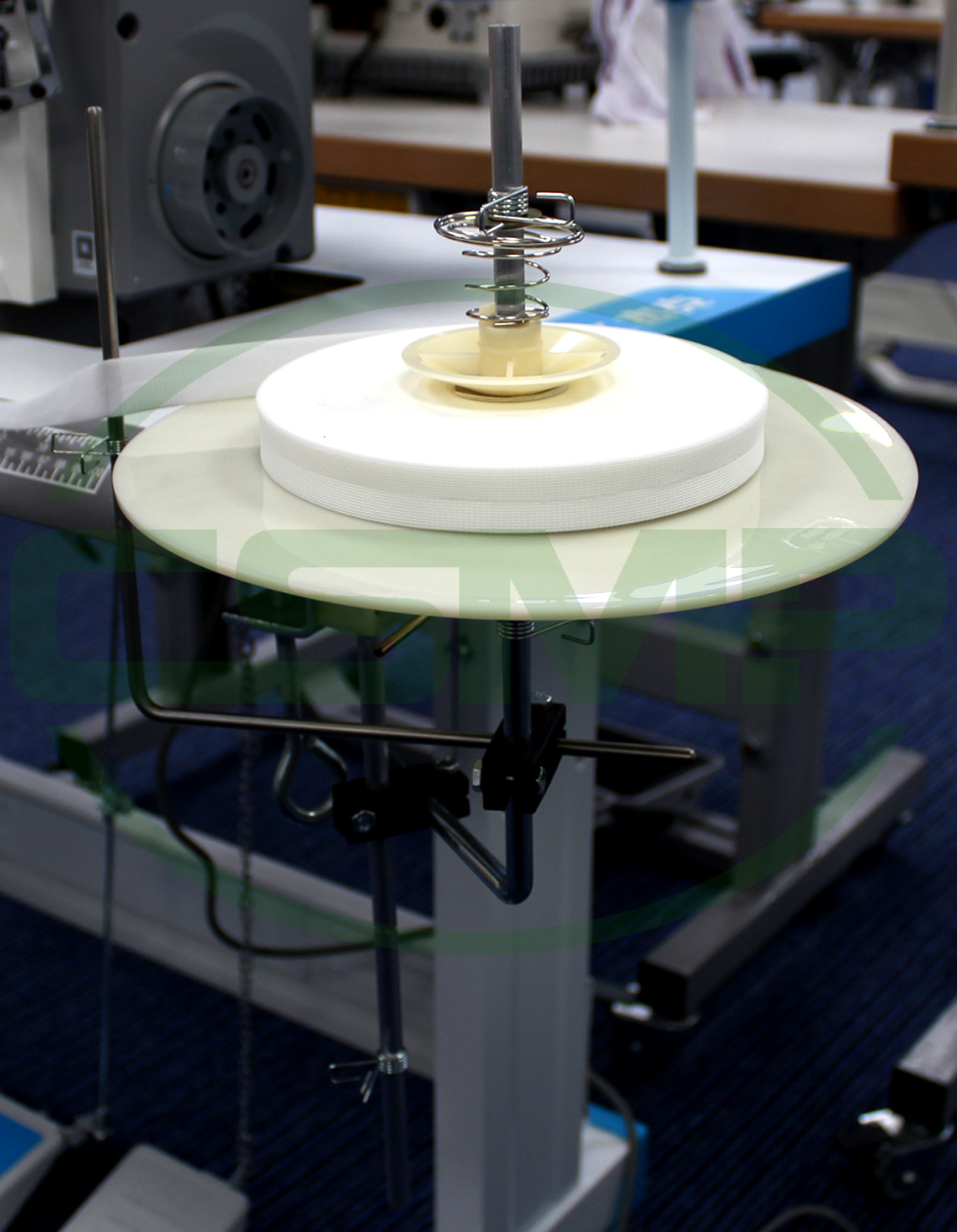 TR318 UNDER TABLE TAPE HOLDER